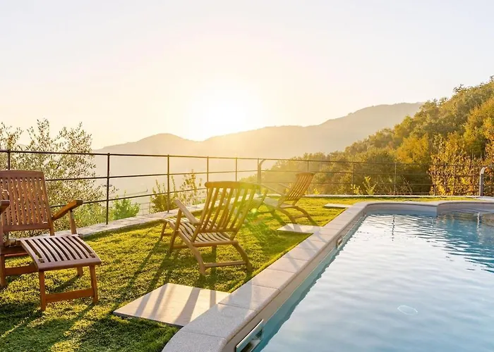 Дом отдыха Sea-view Retreat - Pool, Tavern, Fireplace *