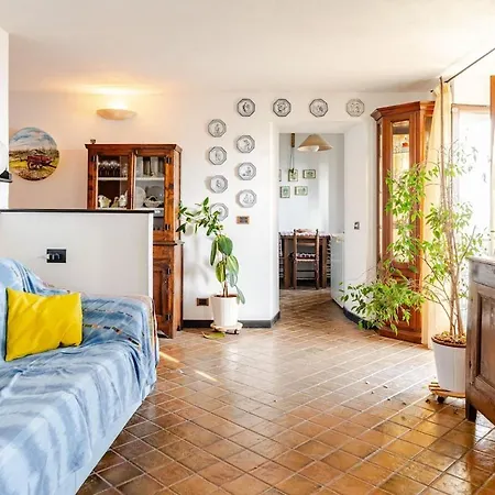 Dom wakacyjny Sea-view Retreat - Pool, Tavern, Fireplace Rapallo