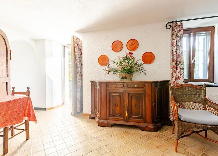 Σπίτι διακοπών Sea-view Retreat - Pool, Tavern, Fireplace Ραπάλο