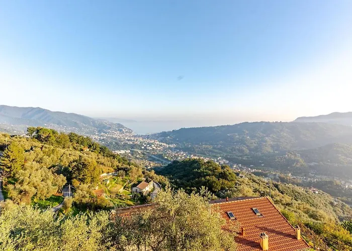 Sea-view Retreat - Pool, Tavern, Fireplace Feriehus Rapallo